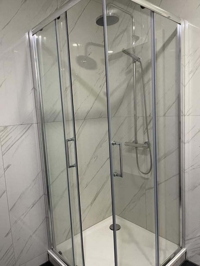2 Zimmer Wohnung Zur Taegliche Miete Хехинген Экстерьер фото